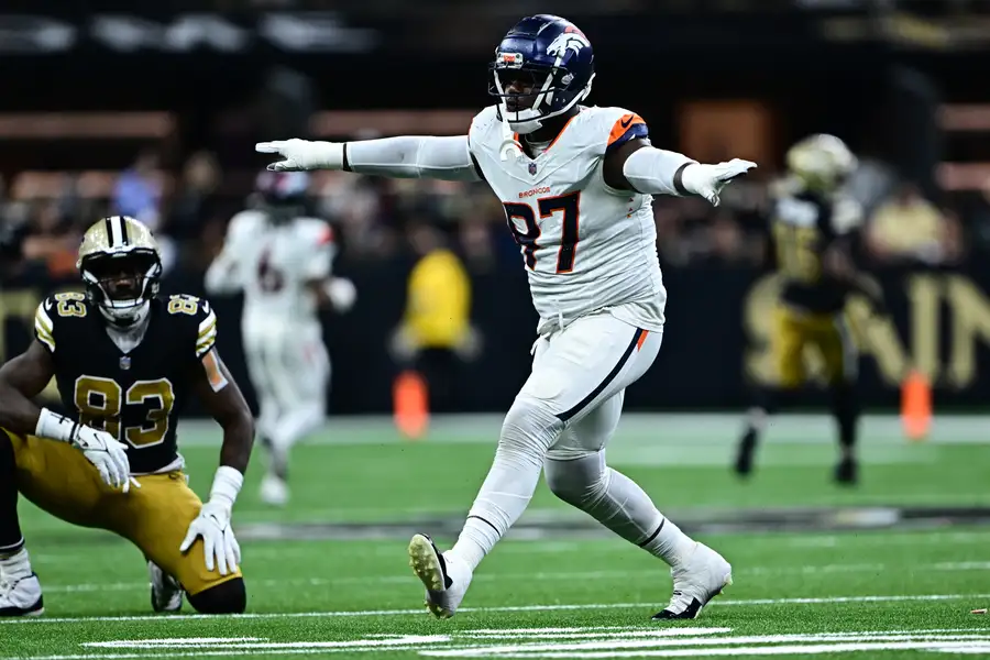 Denver Broncos secure DT Malcolm Roach with a three-year, $29.25 million contract extension