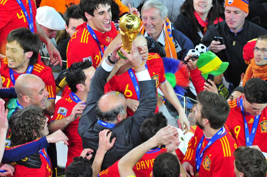 Del Bosque com a Copa do Mundo em 2010