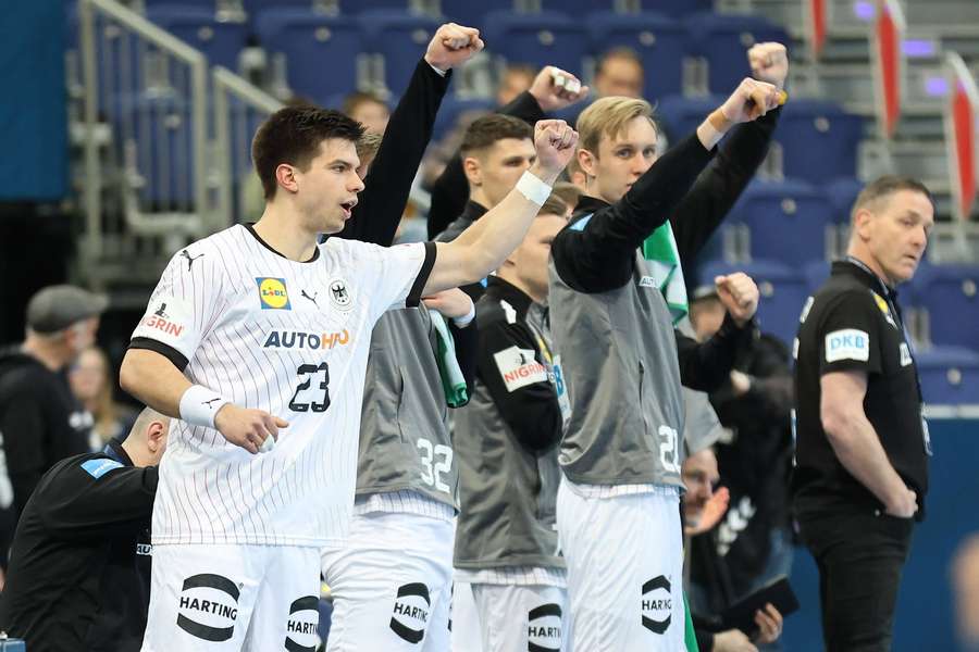 Olympia-Quali: Deutsche Handballer schlagen Algerien zum Auftakt