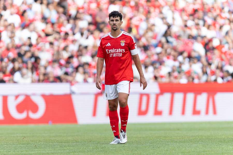 Tomás Araújo vai ser um dos capitães do Benfica 2026/2027 Tomás Araújo vai ser um dos capitães do Benfica 2026/2027