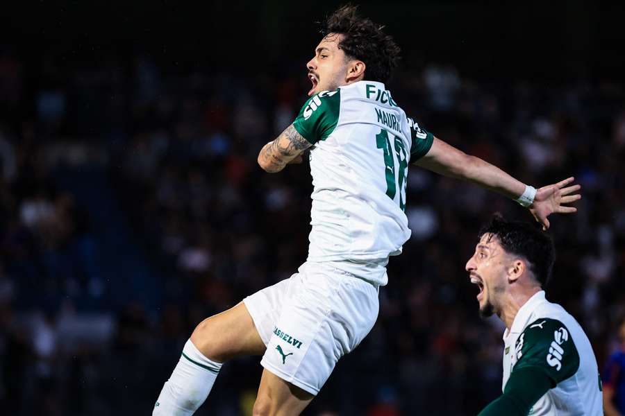 Palmeiras abriu 4 pontos na liderança