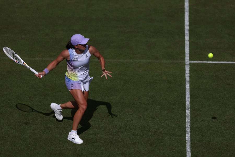 Iga Świątek rozpocznie zmagania w Wimbledonie z Kudiermietową