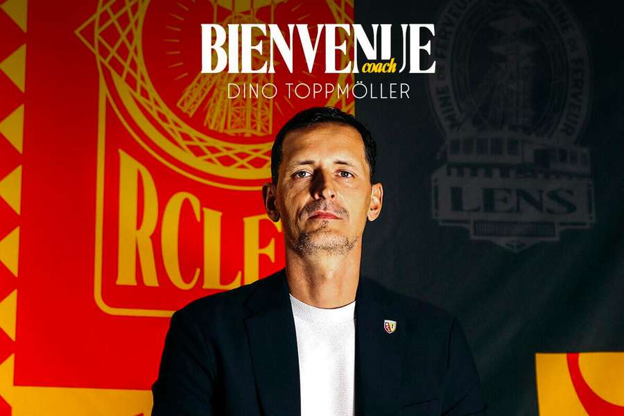 Dino Toppmöller apresentado no Lens Dino Toppmöller apresentado no Lens