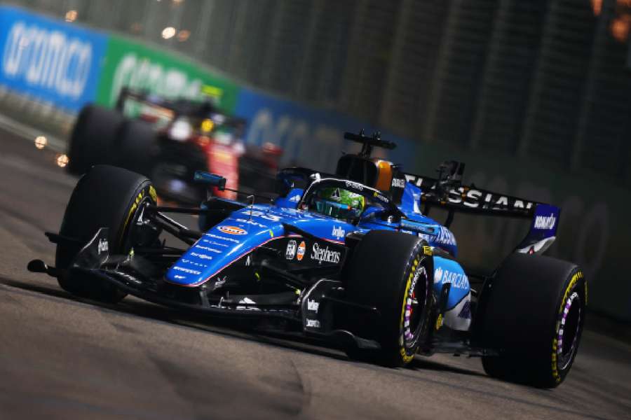 Drivers in action in sprint qualifying
