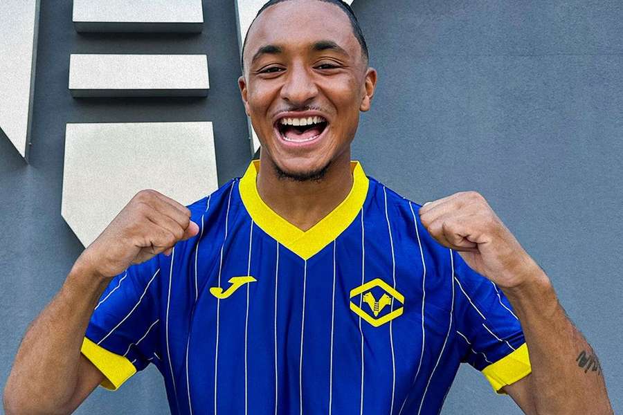 Dailon Livramento oficializado pelo Hellas Verona