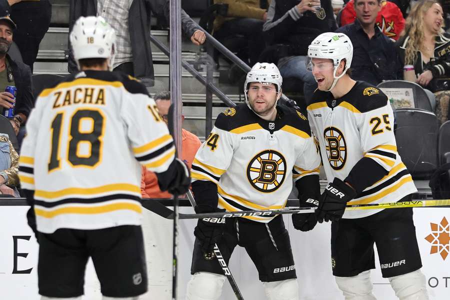 NHL: Bruins gewinnen Spitzenduell, Ovechkin trifft, Grubauer & Greiss ohne Eiszeit