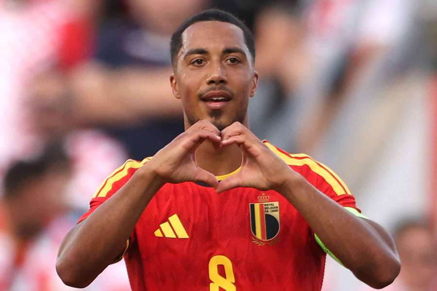 Tielemans abriu o placar em Croácia 0x2 Bélgica Tielemans abriu o placar em Croácia 0x2 Bélgica