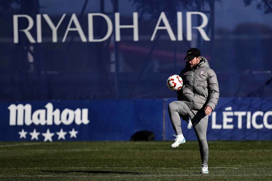 Simeone, durante el entrenamiento del Atlético 