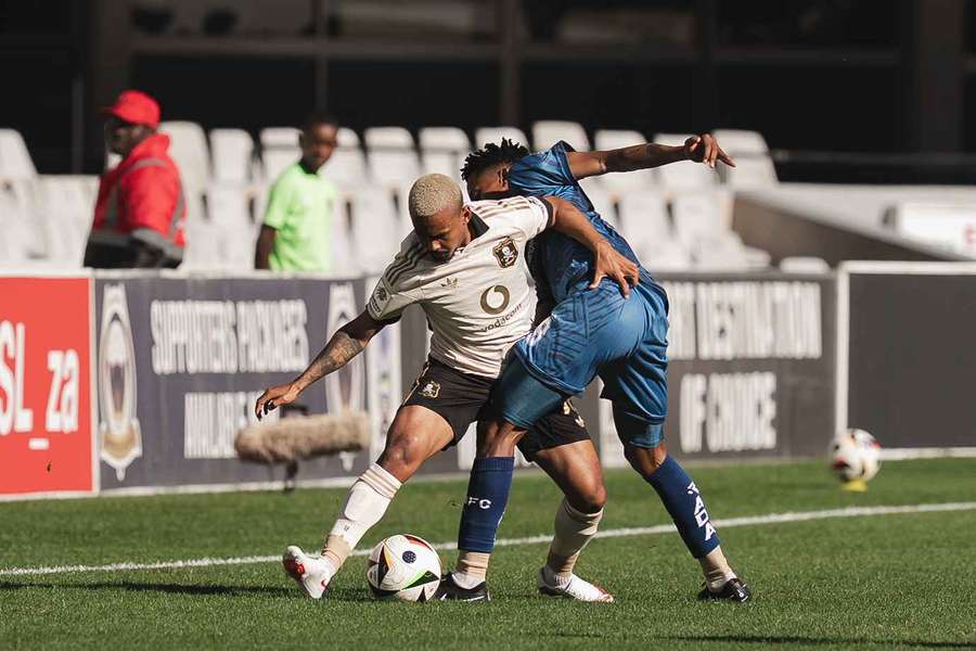 Orlando Pirates move top the top of the Betway Premiership table