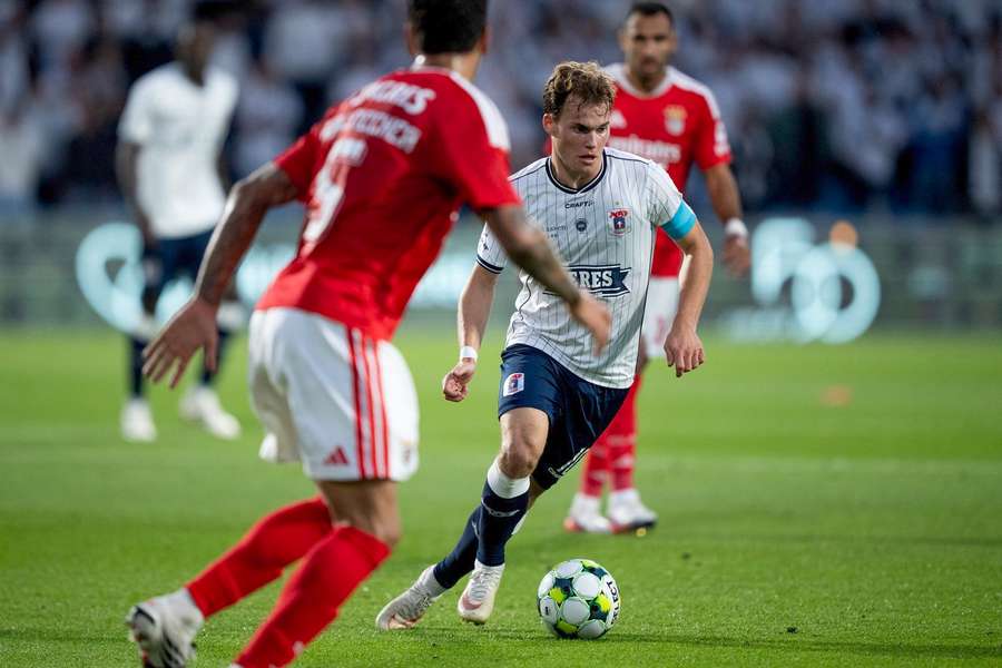 AGF's Norwegian playmaker Kristian Arnstad in action against Benfica AGF's Norwegian playmaker Kristian Arnstad in action against Benfica