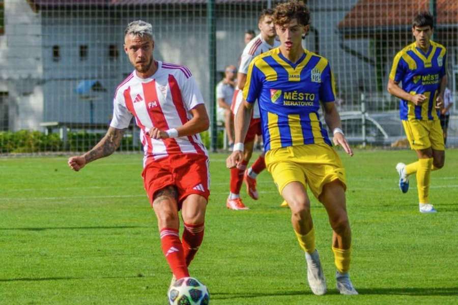 Neratovice-Byškovice si odvezly ze Záp porážku 0:6. Neratovice-Byškovice si odvezly ze Záp porážku 0:6.