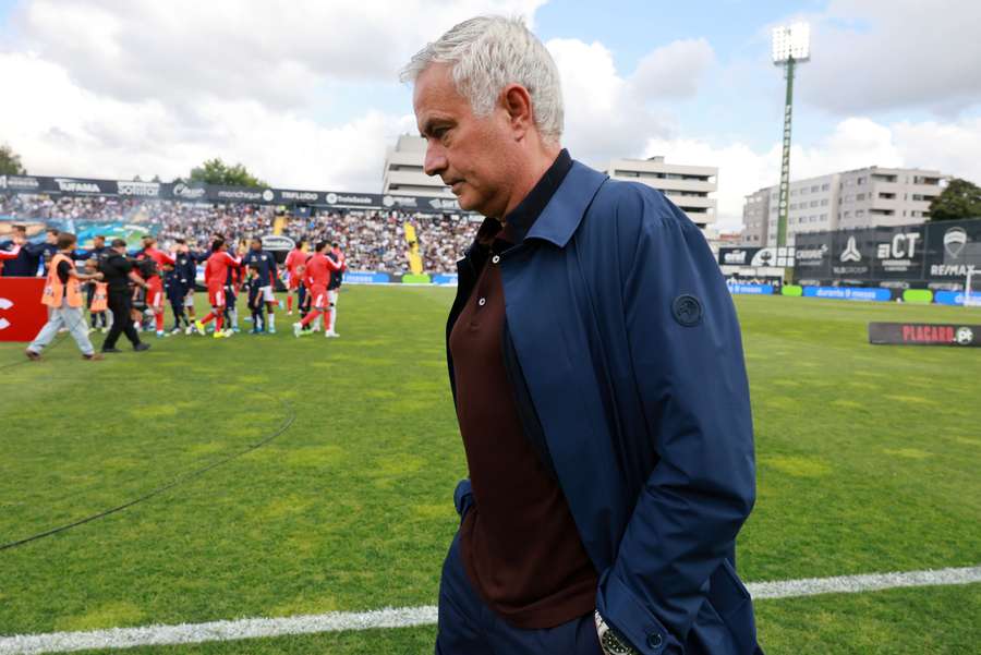 José Mourinho, treinador do Benfica José Mourinho, treinador do Benfica