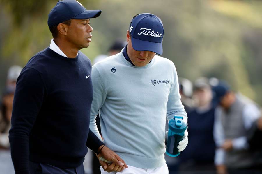 Het moment dat Woods de tampon overhandigt aan Thomas