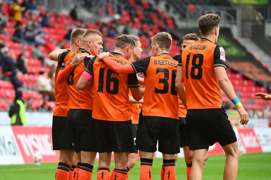 W 15. kolejce Betclic 1. ligi Chrobry sprawdzi lidera. Ciekawy mecz w Łodzi W 15. kolejce Betclic 1. ligi Chrobry sprawdzi lidera. Ciekawy mecz w Łodzi