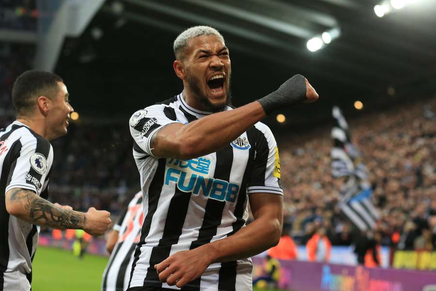 Joelinton celebrates as Newcastle consolidate their place in the Premier League top four