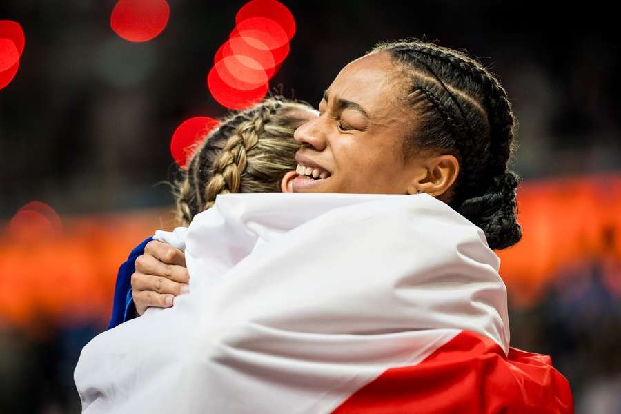 Lurdes Gloria Manuel po vítězném finále.