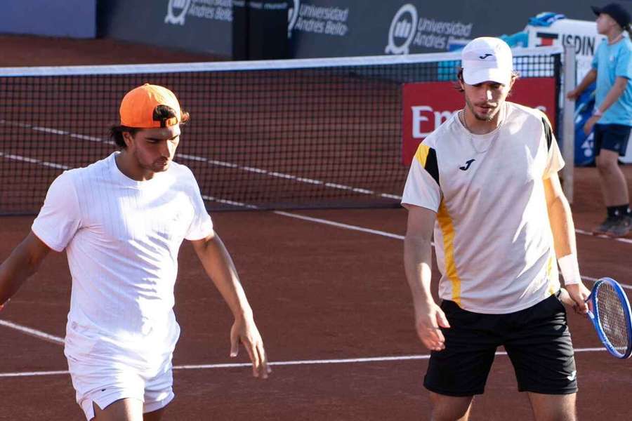 Tenistas Jaime Faria e Henrique Rocha na final de pares do challenger de Brasília