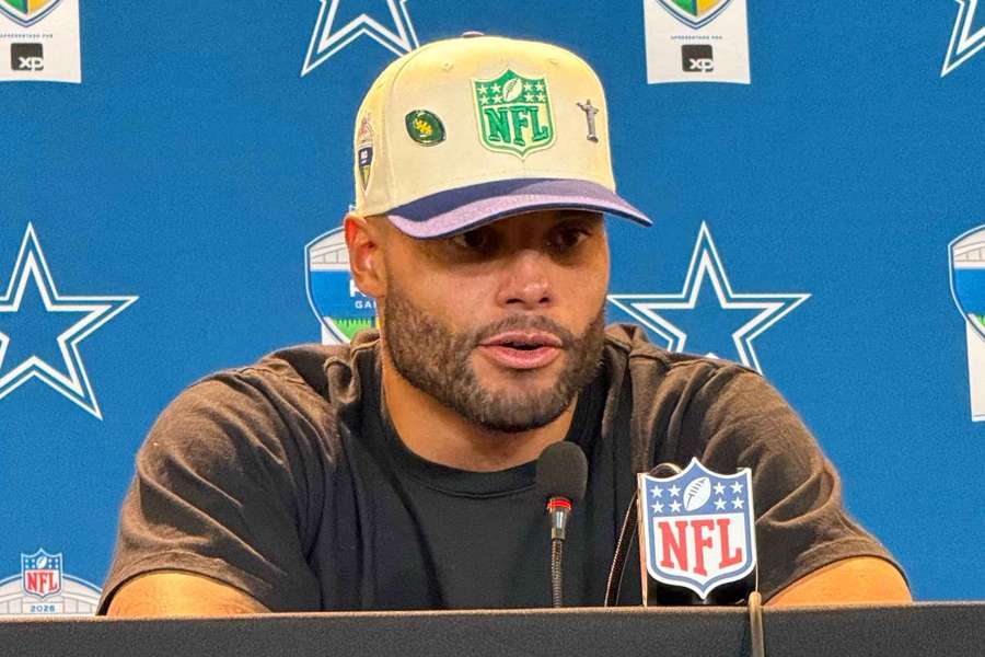 Dak Prescott em coletiva pós jogo no Maracanã Dak Prescott em coletiva pós jogo no Maracanã