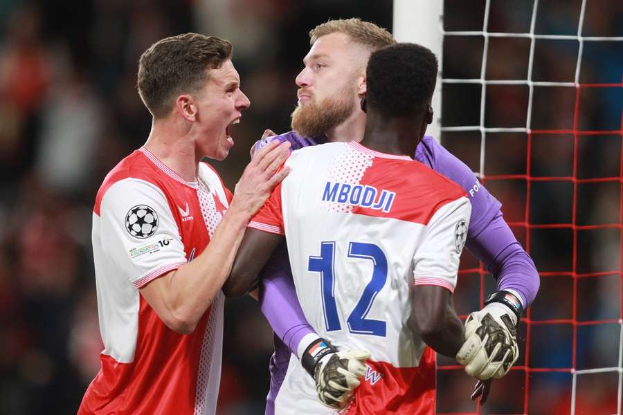 Jindřich Staněk a Lukáš Provod se ve středu mají zapojit do přípravy.