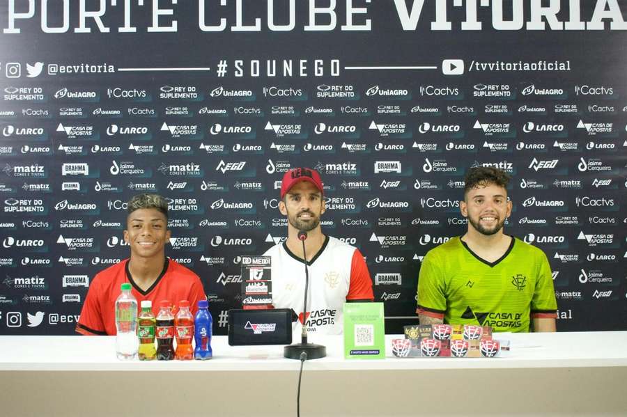 Ricardo Amadeu e Alisson Santos no Vitória Ricardo Amadeu e Alisson Santos no Vitória