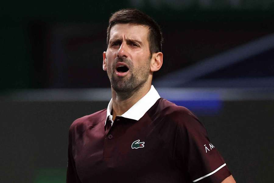 Novak ficou mais longe do Finals do fim do ano