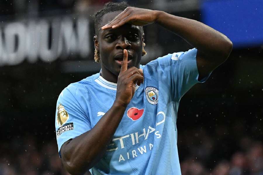 Doku foi o dono do jogo em goleada do City na Premier League