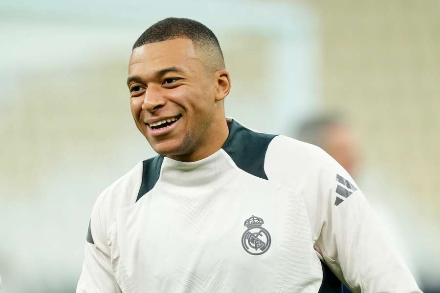 Mbappé deve retornar ao time do Real Madrid contra o Pachuca