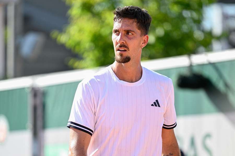 Thanasi Kokkinakis bojuje se zdravotními problémy celou kariéru. Thanasi Kokkinakis bojuje se zdravotními problémy celou kariéru.