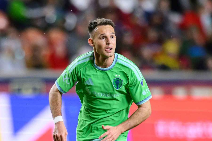 Danny Musovski in action for Seattle Sounders
