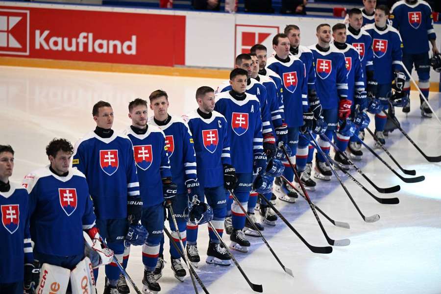 Slováci budú chcieť zopakovať triumf aj v piatok. Slováci budú chcieť zopakovať triumf aj v piatok.