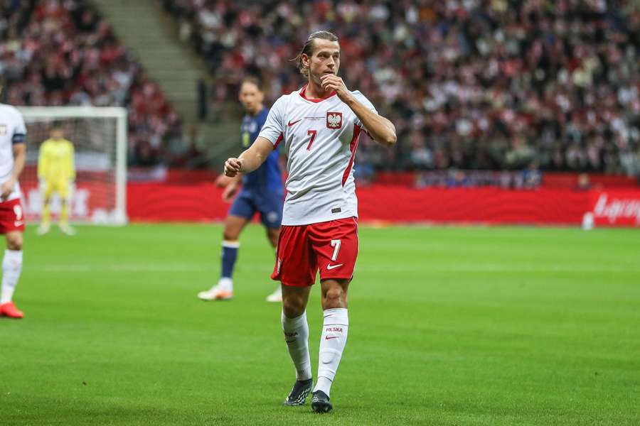 Kaminski saiu lesionado logo aos 24 minutos do jogo com a Bósnia Kaminski saiu lesionado logo aos 24 minutos do jogo com a Bósnia