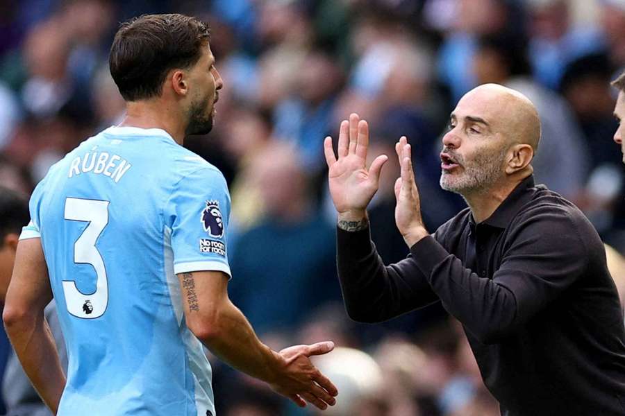 Manchester City manager Enzo Maresca speaks to Ruben Dias after Rayan Cherki scores their second goal Manchester City manager Enzo Maresca speaks to Ruben Dias after Rayan Cherki scores their second goal