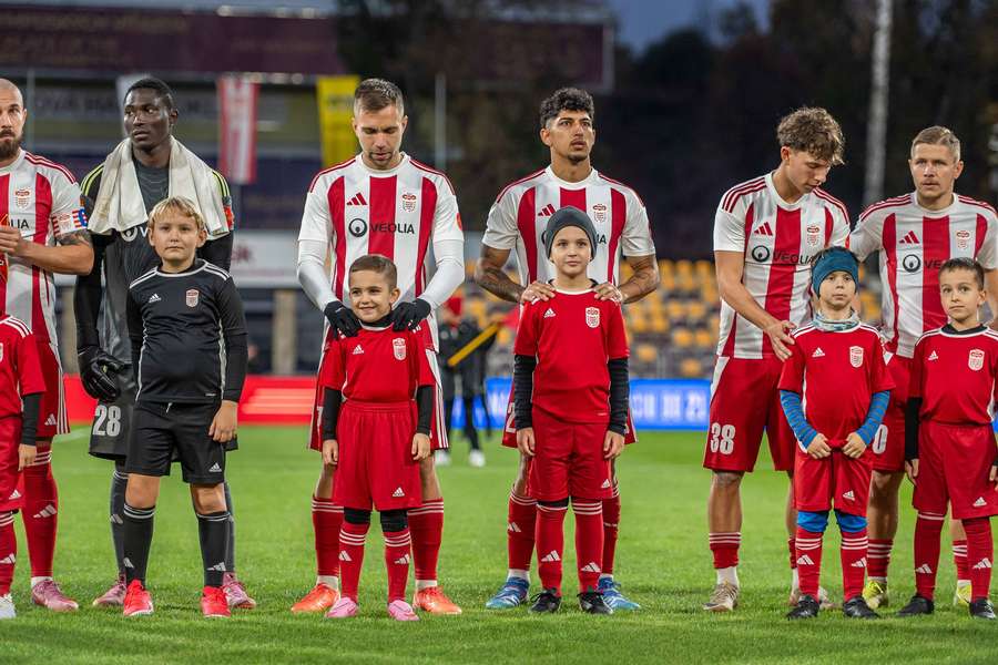 Dukla doma privíta bratislavský Inter. Dukla doma privíta bratislavský Inter.