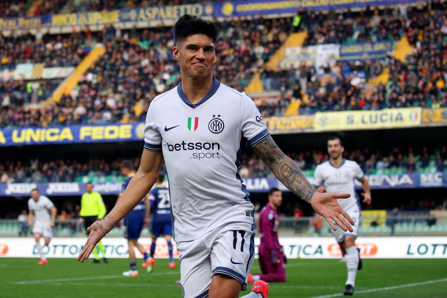 Correa sa chopil príležitosti bravúrne. 