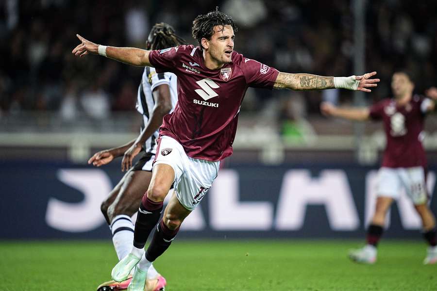 Torino's Sandro Kulenovic celebrates