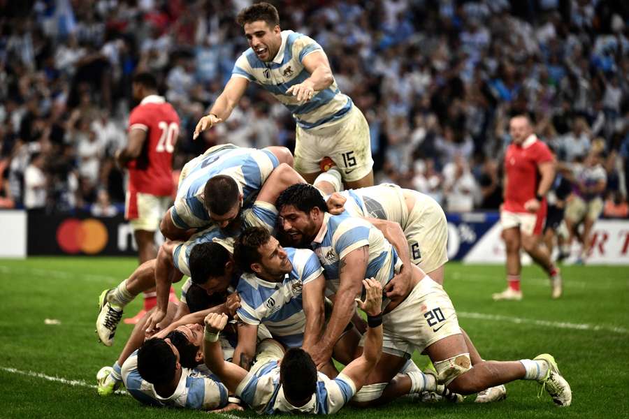 Copa do Mundo de Rugby começa a definir classificados às quartas
