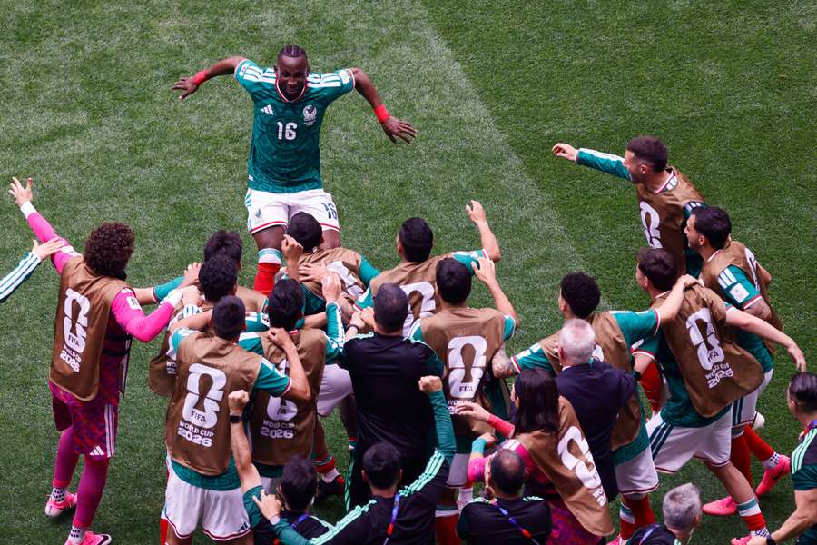 Quiñones, celebrando Quiñones, celebrando