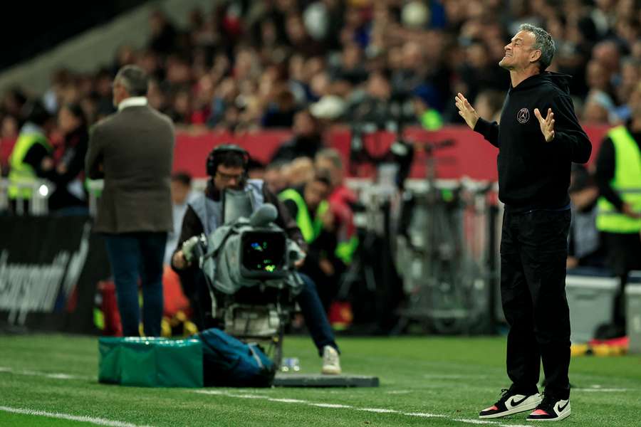 Luis Enrique lors du match face à Nice avant la trêve internationale.