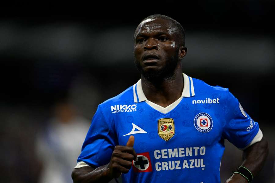 Ebere jugó unos minutos ante el Toluca Ebere jugó unos minutos ante el Toluca