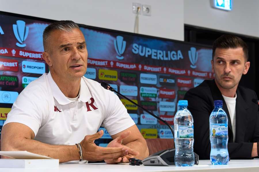 Daniel Pancu și Marius Bilașco, foști colaboratori la CFR, actualmente angajați ai Rapidului Daniel Pancu și Marius Bilașco, foști colaboratori la CFR, actualmente angajați ai Rapidului