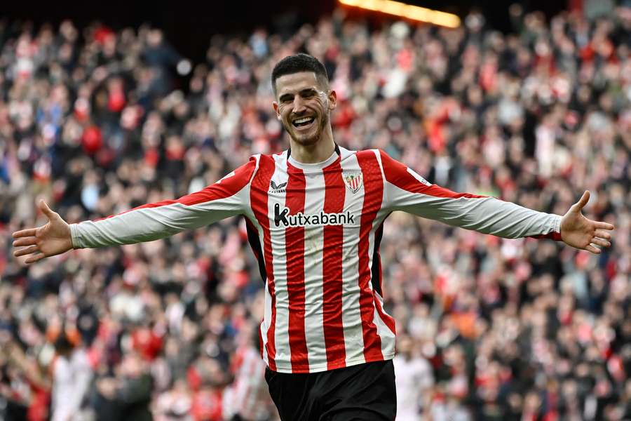 Sancet, doble goleador.