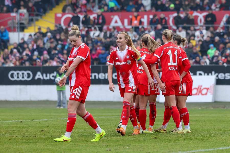 Die Bayern-Frauen haben das Viertelfinale im DFB Pokal erreicht Die Bayern-Frauen haben das Viertelfinale im DFB Pokal erreicht