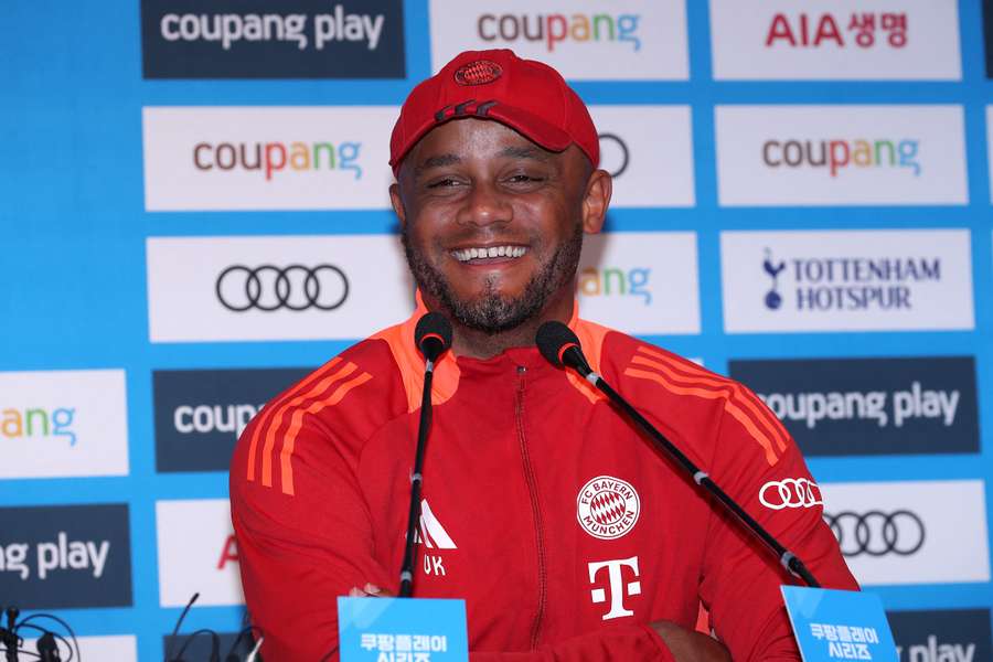 Vincen Kompany quer ver "mentalidade" dos jogadores no início da temporada