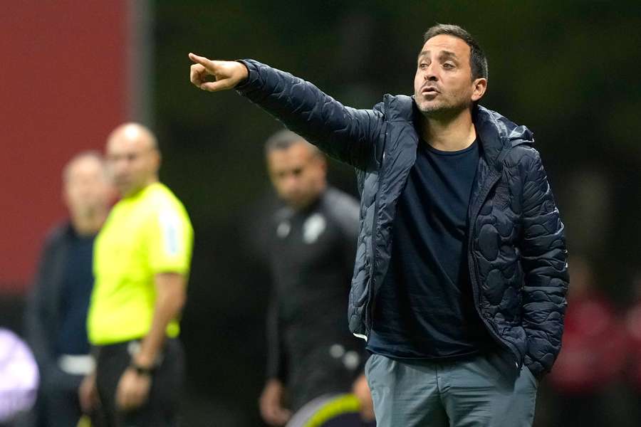 Vasco Matos, treinador do Santa Clara