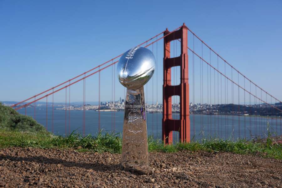 Así luce el Trofeo Vince Lombardi en San Francisco