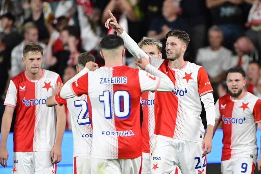 Slavia odletěla na kemp, Vorlický (vpravo) se neúčastní.