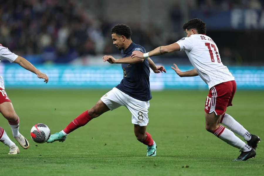 Zaïre-Emery a effectué un bon début de match avant de devoir sortir sur potentielle blessure.