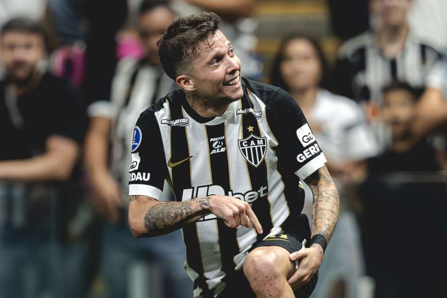 Bernard garantiu a vitória do Atlético-MG sobre o Puerto Cabello Bernard garantiu a vitória do Atlético-MG sobre o Puerto Cabello