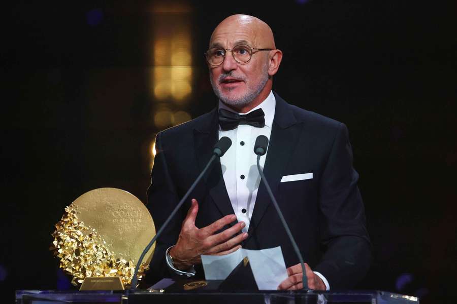 Luis de la Fuente, mejor entrenador del año en ceremonia del Balón de Oro