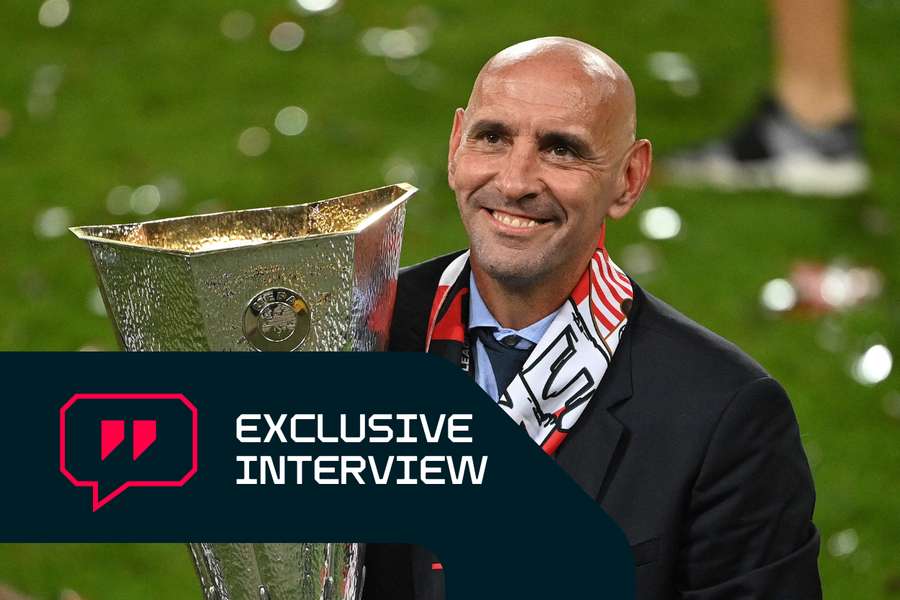 Monchi with the Europa League trophy while at Sevilla